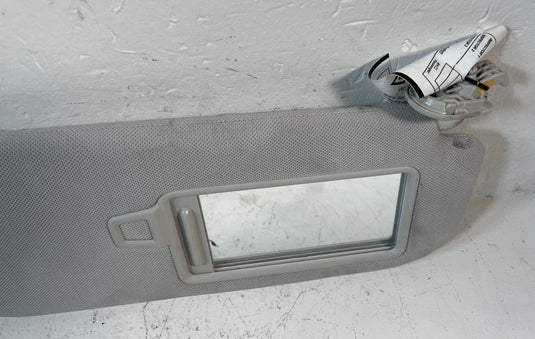 2022 - 2024 HYUNDAI IONIQ 5 FRONT RIGHT SIDE SUN VISOR SUNVISOR GRAY