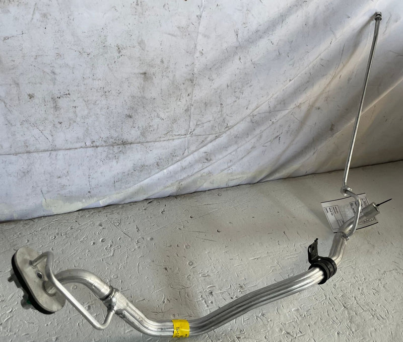 Load image into Gallery viewer, 22-26 ACURA MDX AC AIR CONDITIONING HEAT EXCHANGER HOSE TUBE PIPE LINE # 111954
