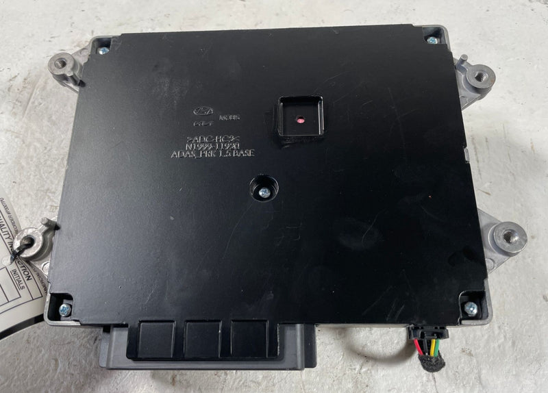 Load image into Gallery viewer, 24-25 HYUNDAI SANTA FE ADAS PARKING ASSIST ASSISTANT CONTROL MODULE UNIT #108729

