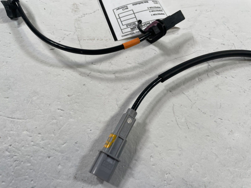 Load image into Gallery viewer, 2024-2026 HYUNDAI SANTA FE FRONT RIGHT SIDE ABS WHEEL SPEED SENSOR 2.5L # 112823
