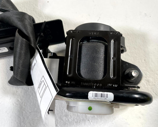 19 - 21 HONDA PASSPORT FRONT RIGHT SIDE SEAT BELT RETRACTOR BLACK