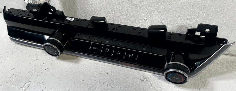Load image into Gallery viewer, 2025 CHEVROLET EQUINOX DASH DASHBOARD HVAC HEATER CLIMATE CONTROL SWITCH #111373
