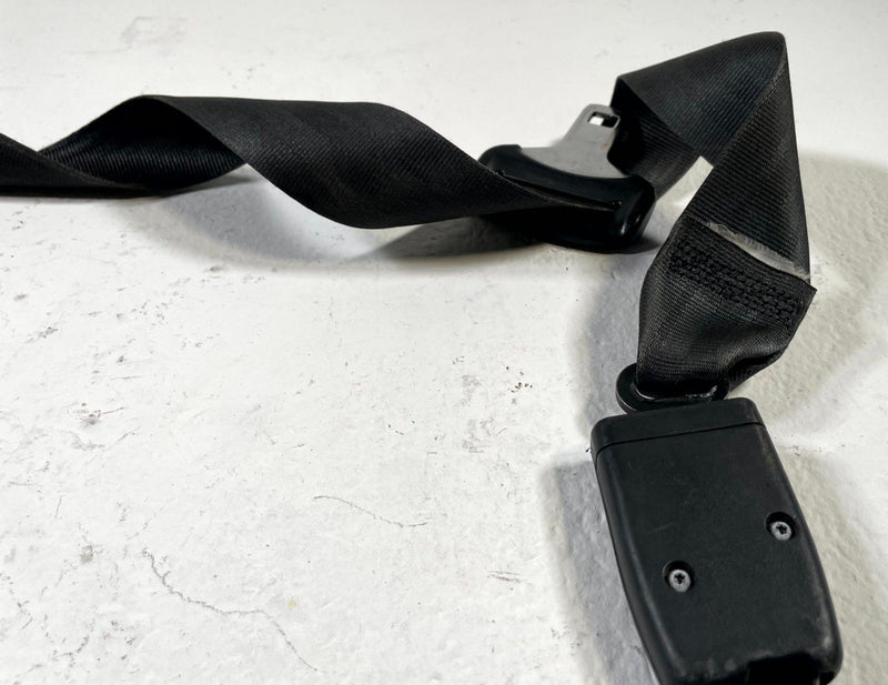Load image into Gallery viewer, 19 - 21 HONDA PASSPORT FRONT RIGHT SIDE SEAT BELT RETRACTOR BLACK # 107433
