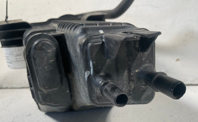 Load image into Gallery viewer, 2020 - 2026 JEEP GLADIATOR FUEL VAPOR EVAPORATOR CHARCOAL CANISTER 3.6L # 114158

