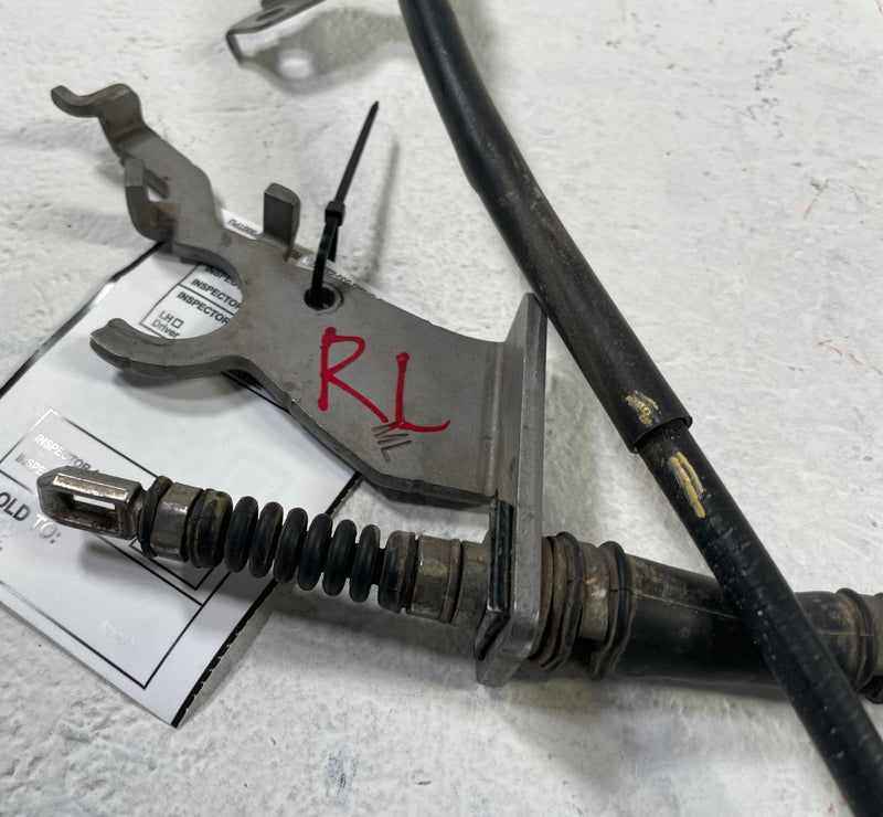 Load image into Gallery viewer, 21-23 KIA SORENTO REAR LEFT EMERGENCY PARKING BRAKE RELEASE CABLE 2.5L # 110089
