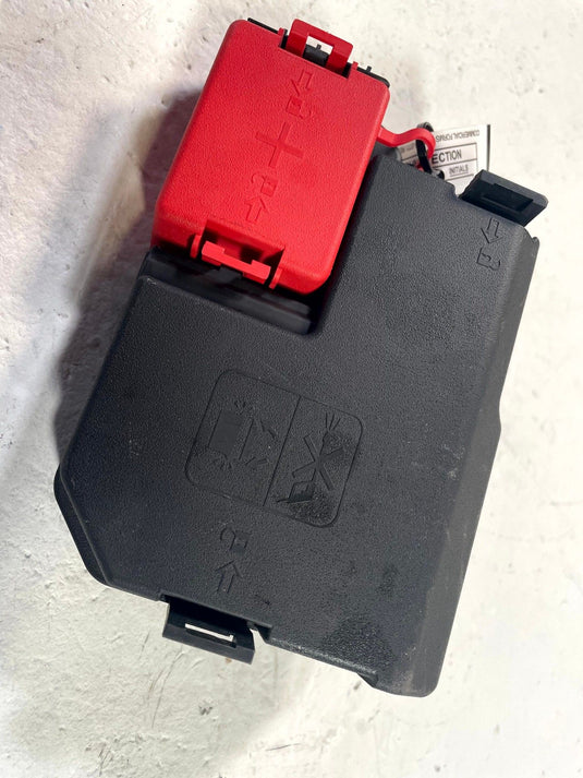 2024-2026 HONDA PROLOGUE BATTERY DISTRIBUTION FUSE RELAY BLOCK COVER