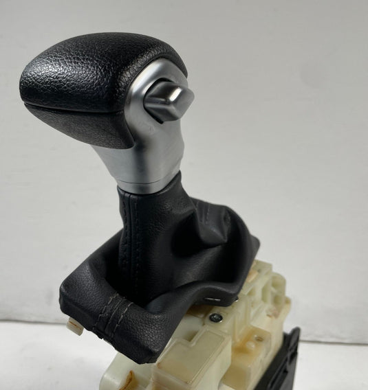 2021-2025 KIA SORENTO CENTER CONSOLE GEAR KNOB SHIFTER SELECTOR LEVER