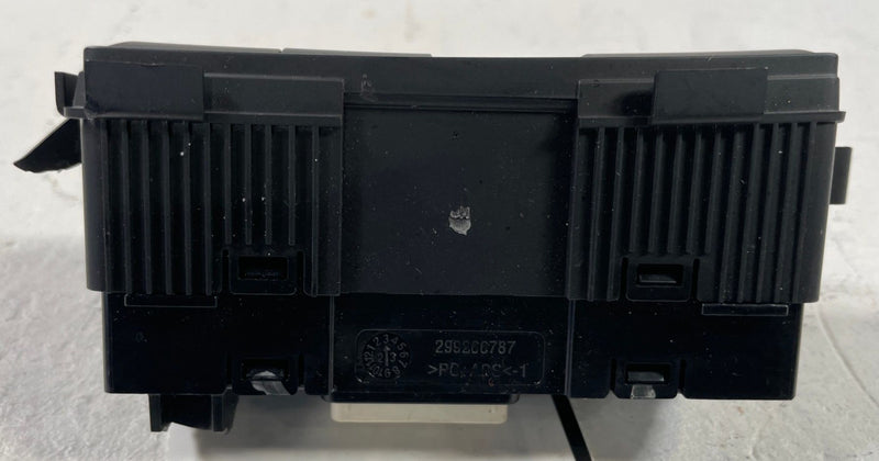 Load image into Gallery viewer, 2025 HYUNDAI TUCSON TRUNK TRACTION CONTROL LIGHT DIMMER SWITCH PANEL # 108759
