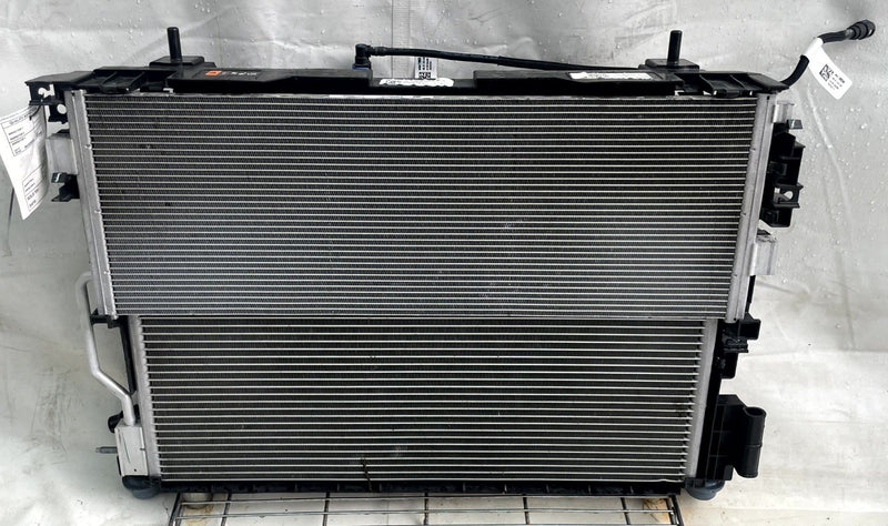 Load image into Gallery viewer, HONDA PROLOGUE RADIATOR CONDENSER ELECTRIC COOLING FAN MOTOR ASSY 24-26 # 114325
