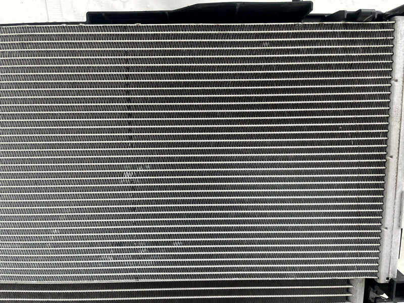 Load image into Gallery viewer, HONDA PROLOGUE RADIATOR CONDENSER ELECTRIC COOLING FAN MOTOR ASSY 24-26 # 114325

