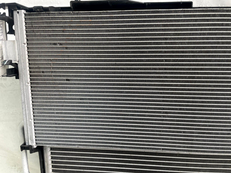 Load image into Gallery viewer, HONDA PROLOGUE RADIATOR CONDENSER ELECTRIC COOLING FAN MOTOR ASSY 24-26 # 114325
