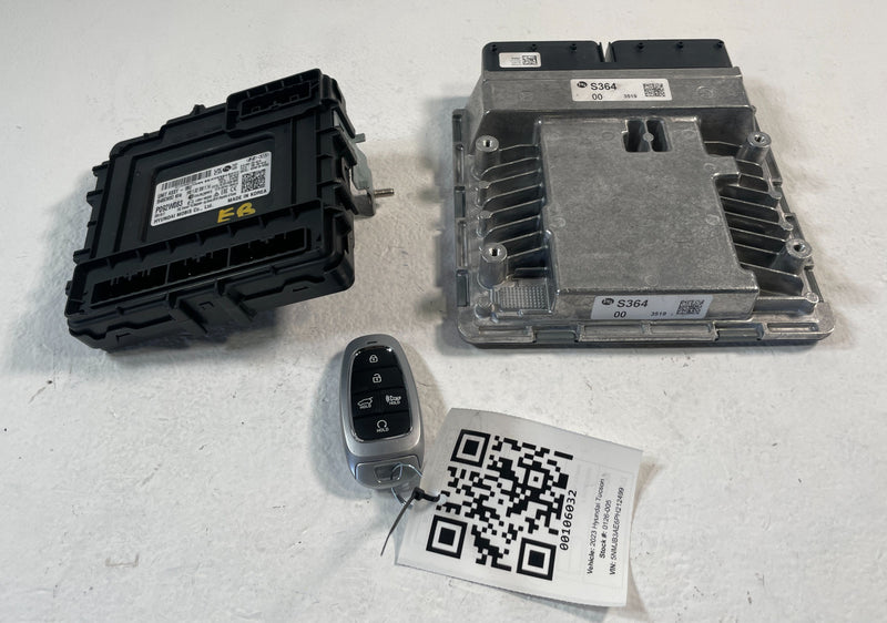 Load image into Gallery viewer, 2022-2023 HYUNDAI TUCSON ENGINE &amp; BODY CONTROL MODULE ECM BCM W/ KEY FOB #106032

