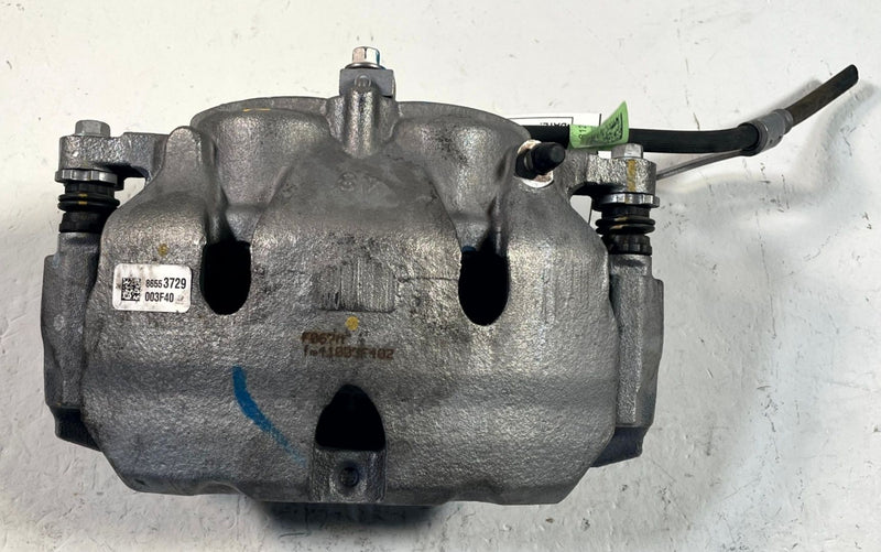 Load image into Gallery viewer, 2024-2026 HONDA PROLOGUE FRONT RIGHT PASSENGER SIDE DISC BRAKE CALIPER # 114288
