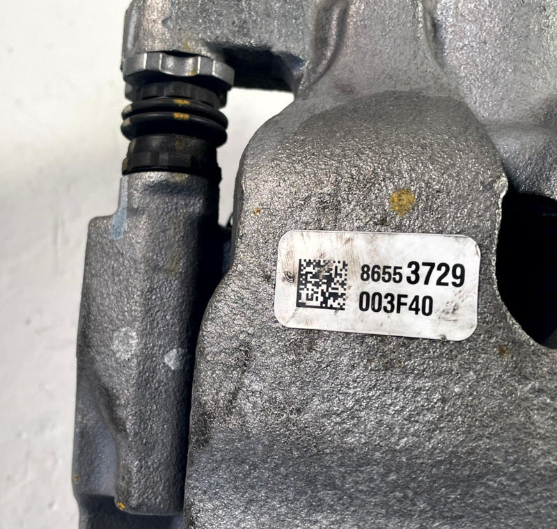 Load image into Gallery viewer, 2024-2026 HONDA PROLOGUE FRONT RIGHT PASSENGER SIDE DISC BRAKE CALIPER # 114288
