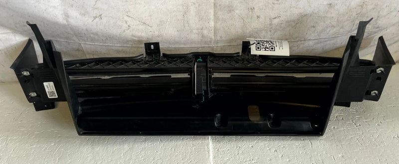 Load image into Gallery viewer, 24-26 HONDA PROLOGUE FRONT BUMPER RADIATOR AIR SHUTTER GUIDE 86570097 # 114302
