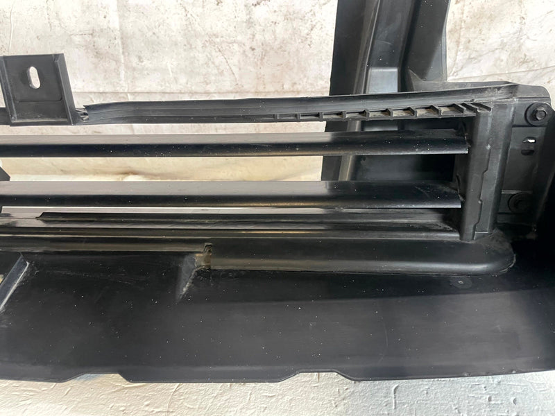 Load image into Gallery viewer, 24-26 HONDA PROLOGUE FRONT BUMPER RADIATOR AIR SHUTTER GUIDE 86570097 # 114302
