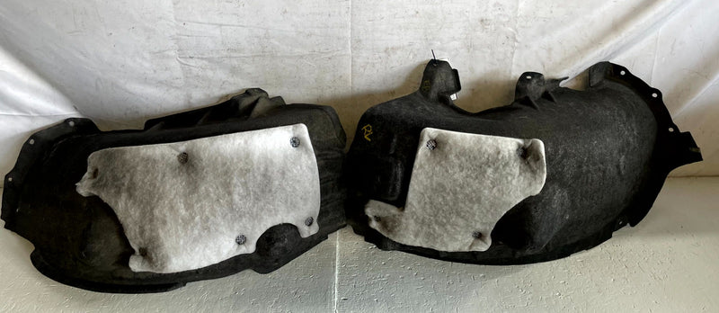 Load image into Gallery viewer, 24-26 HONDA PROLOGUE REAR LEFT SIDE INNER QUARTER LINER SPLASH GUARD # 114313
