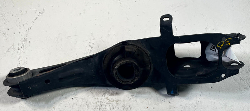 Load image into Gallery viewer, 2024 - 2026 HONDA PROLOGUE REAR RIGHT OR LEFT SIDE LOWER CONTROL ARM # 114277
