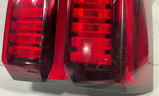 21-23 KIA SORENTO REAR RIGHT PASSENGER SIDE HALOGEN OUTER TAILLIGHT LAMP