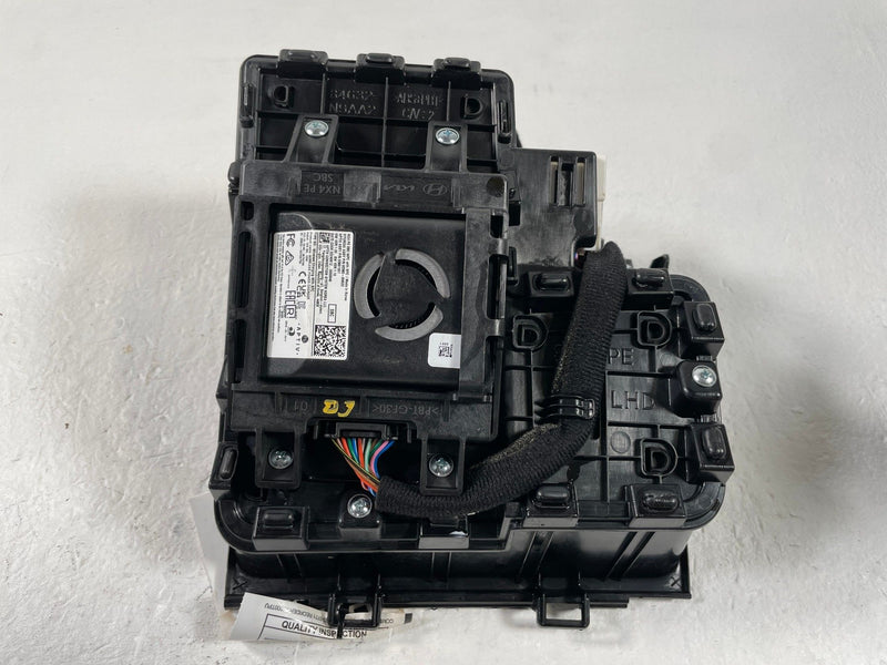 Load image into Gallery viewer, 2025 HYUNDAI TUCSON FRONT CENTER CONSOLE FLOOR STORAGE COMPARTMENT TRAY # 108754
