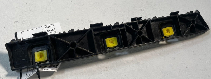 Load image into Gallery viewer, 2022-2025 HYUNDAI TUCSON REAR LEFT SIDE BUMPER MOUNT SUPPORT BRACKET # 107325

