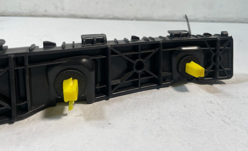 Load image into Gallery viewer, 2022-2025 HYUNDAI TUCSON REAR LEFT SIDE BUMPER MOUNT SUPPORT BRACKET # 107325
