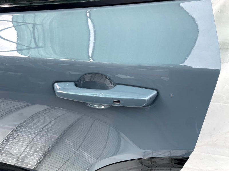 Load image into Gallery viewer, HONDA PROLOGUE REAR LEFT DOOR SHELL ASSEMBLY GRAY (WA138P) 2024-2026 # 114321
