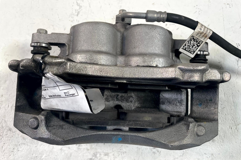 Load image into Gallery viewer, 2024 - 2026 HONDA PROLOGUE FRONT LEFT DRIVER SIDE DISC BRAKE CALIPER # 114268
