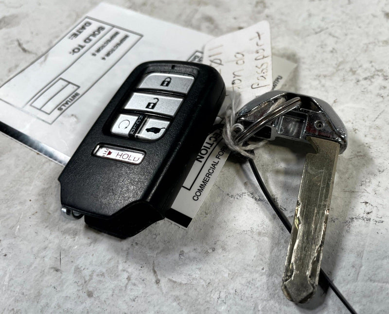 Load image into Gallery viewer, 2019 -25 HONDA PASSPORT SMART KEYLESS ENTRY KEY FOB REMOTE TRANSMITTER # 107447
