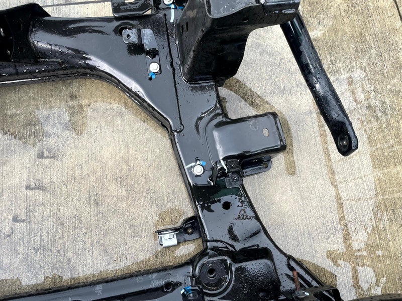 Load image into Gallery viewer, 2024 - 2026 HONDA PROLOGUE FRONT ENGINE CROSSMEMBER CRADLE SUBFRAME # 114322
