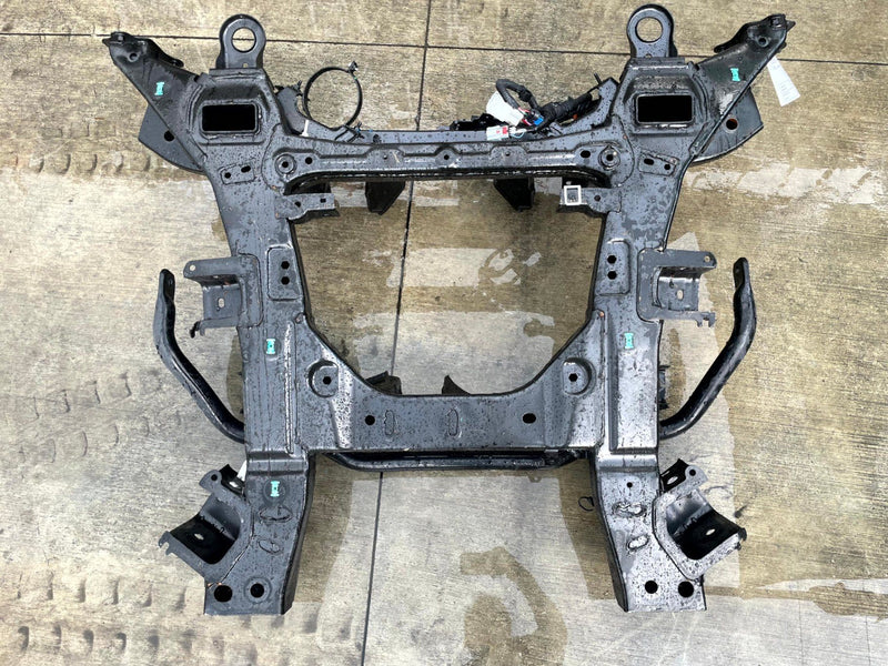 Load image into Gallery viewer, 2024 - 2026 HONDA PROLOGUE FRONT ENGINE CROSSMEMBER CRADLE SUBFRAME # 114322
