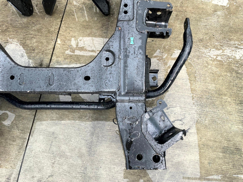 Load image into Gallery viewer, 2024 - 2026 HONDA PROLOGUE FRONT ENGINE CROSSMEMBER CRADLE SUBFRAME # 114322
