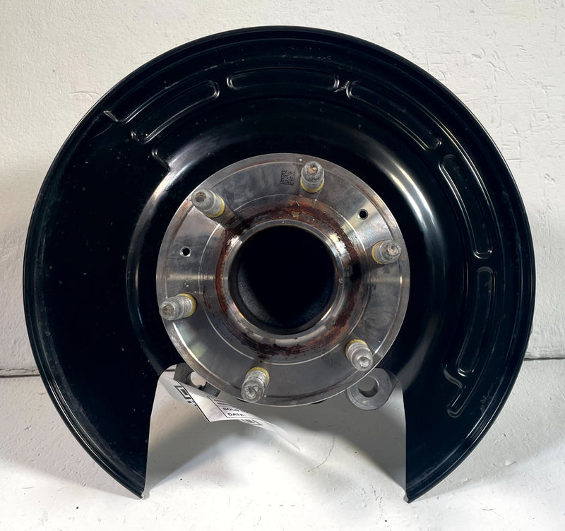Load image into Gallery viewer, 2024-2026 HONDA PROLOGUE REAR RIGHT SIDE STEERING SPINDLE KNUCKLE &amp; HUB # 114278
