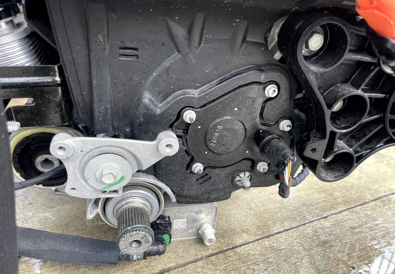 Load image into Gallery viewer, HONDA PROLOGUE FWD ENGINE MOTOR ASSEMBLY AUTOMATIC 18K MILES 2024 # 114320
