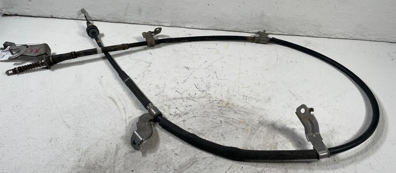 Load image into Gallery viewer, 21-23 KIA SORENTO REAR RIGHT EMERGENCY PARKING BRAKE RELEASE CABLE 2.5L # 110136
