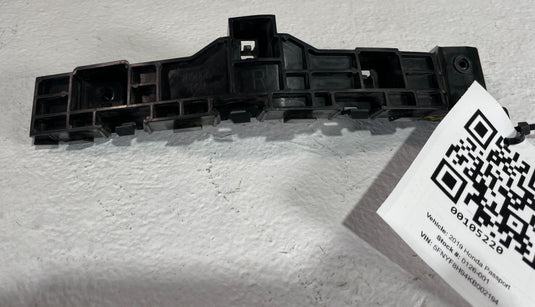 2016 - 2021 HONDA PASSPORT PILOT FRONT RIGHT SIDE BUMPER SUPPORT BRACKET