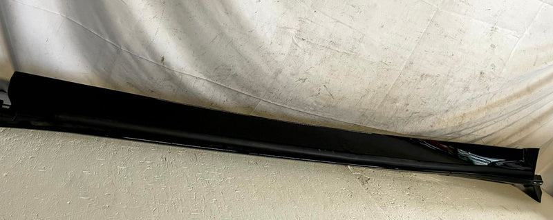 Load image into Gallery viewer, 2024 - 2026 HONDA PROLOGUE FRONT LEFT ROCKER LOWER MOLDING COVER PANEL # 114314
