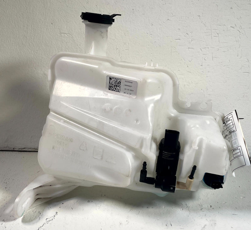 Load image into Gallery viewer, 2024 - 2026 HONDA PROLOGUE WINDSHIELD WASHER RESERVOIR TANK 26345840 # 114306
