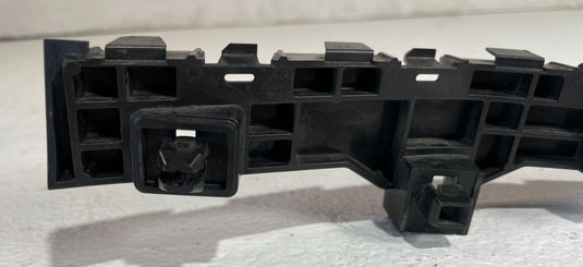 2016 - 2021 HONDA PASSPORT PILOT FRONT RIGHT SIDE BUMPER SUPPORT BRACKET