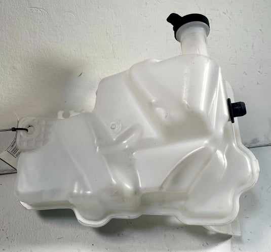 2024 - 2026 HONDA PROLOGUE WINDSHIELD WASHER RESERVOIR TANK 26345840
