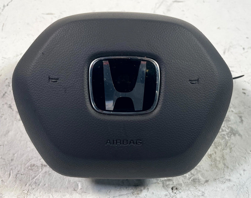 Load image into Gallery viewer, 2024 - 2026 HONDA PROLOGUE FRONT LEFT DRIVER SIDE STEERING WHEEL AIRBAG # 114301
