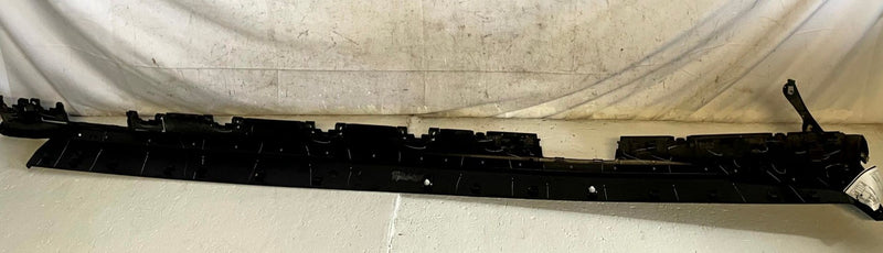 Load image into Gallery viewer, 2024 - 2026 HONDA PROLOGUE FRONT LEFT ROCKER LOWER MOLDING COVER PANEL # 114314
