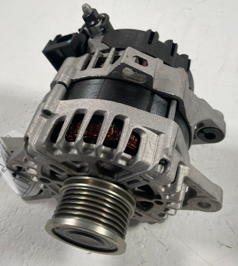 Load image into Gallery viewer, 2021 - 2026 HYUNDAI SANTA FE ENGINE ALTERNATOR GENERATOR ASSEMBLY 2.5L # 112871
