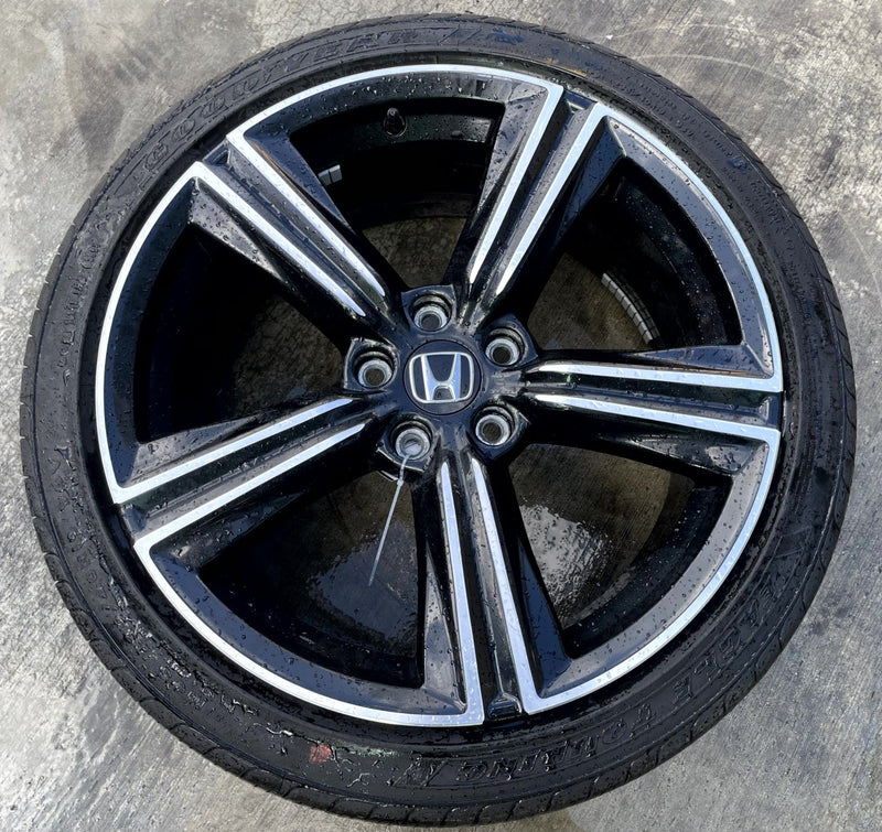 Load image into Gallery viewer, HONDA ACCORD HYBRID SPORT 19x8-1/2 5 SPOKE ALLOY WHEEL RIM W/TIRE 23-25 # 109593
