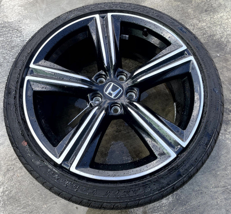 Load image into Gallery viewer, HONDA ACCORD HYBRID SPORT 19x8-1/2 5 SPOKE ALLOY WHEEL RIM W/TIRE 23-25 # 109593
