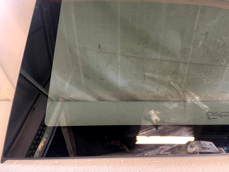Load image into Gallery viewer, 2024-2026 HONDA PROLOGUE REAR PANORAMIC SUNROOF SUN ROOF WINDOW GLASS # 114315
