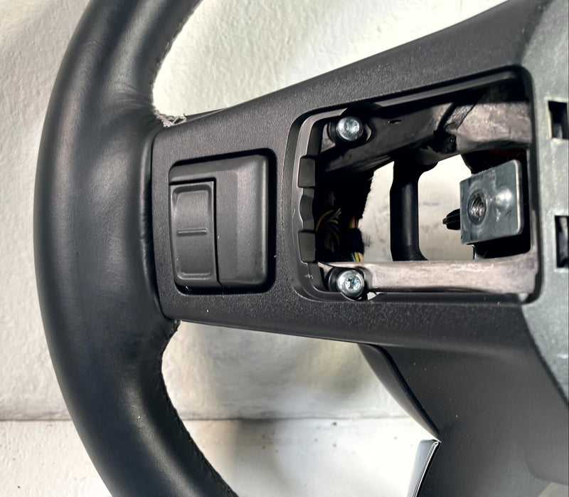 Load image into Gallery viewer, 2024 - 2026 HONDA PROLOGUE STEERING WHEEL W/ MULTIFUNCTION SWITCH BUTTON #114298
