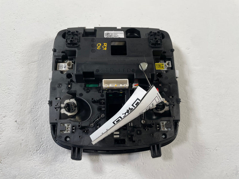 Load image into Gallery viewer, 2025-2026 HYUNDAI TUCSON ROOF OVERHEAD CONSOLE DOME LIGHT LAMP SWITCH # 110169
