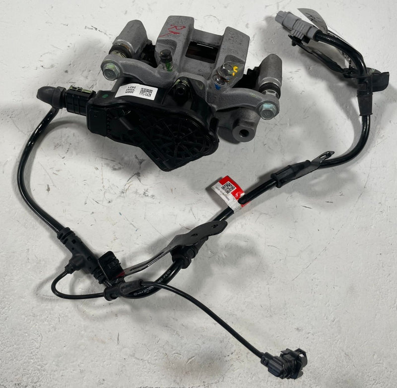 Load image into Gallery viewer, 2024-2026 HYUNDAI SANTA FE REAR RIGHT PASSENGER SIDE DISC BRAKE CALIPER # 112842

