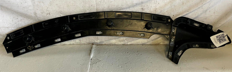 Load image into Gallery viewer, 2024-2026 HONDA PROLOGUE FRONT RIGHT PASSENGER SIDE AIR DEFLECTOR SHIELD #114281
